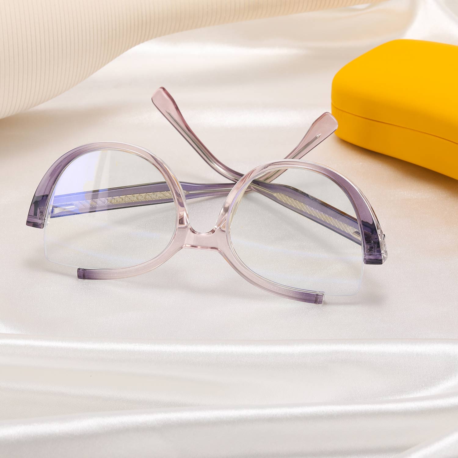 Betty - Eyeglasses | ELKLOOK