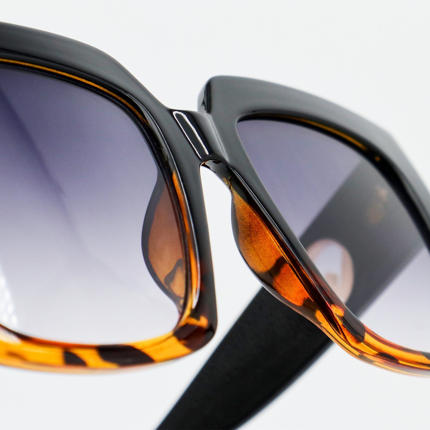 Charmaine - Sunglasses | ELKLOOK